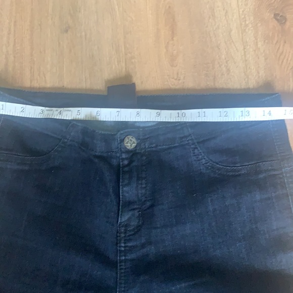 Women’s dark skinny jeans size 9 or 30 waist, like new - Picture 7 of 11